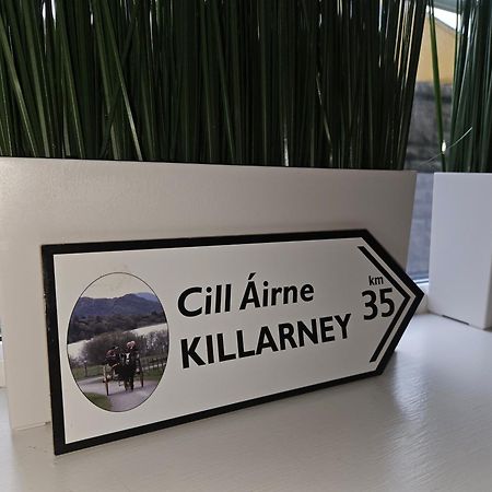 Holiday In The Heart Of Kerry Castlemaine Esterno foto